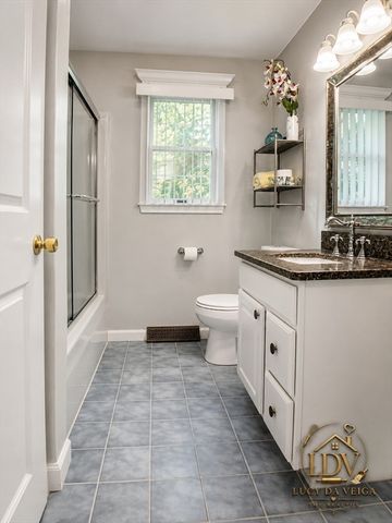 252 Elizabeth Dr, Ludlow, MA 01056