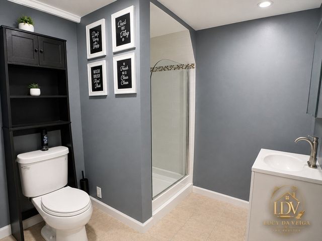 252 Elizabeth Dr, Ludlow, MA 01056