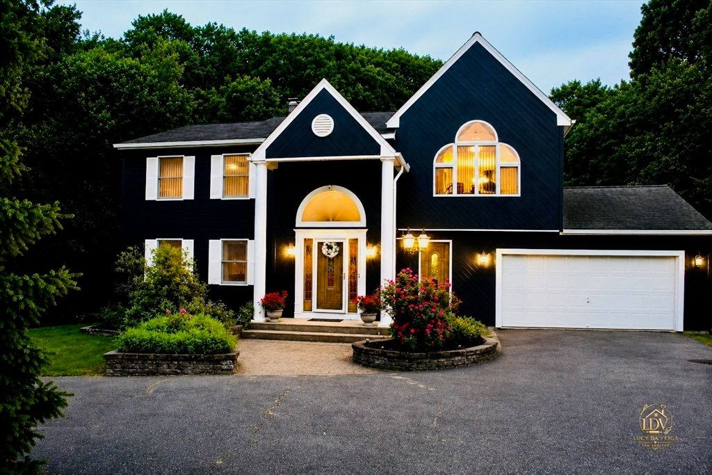 252 Elizabeth Dr, Ludlow, MA 01056