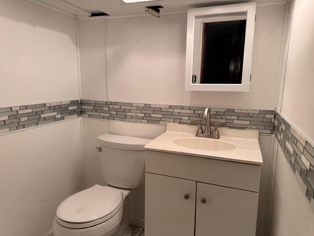 2336 W Lawn AVENUE, Milwaukee, WI 53209