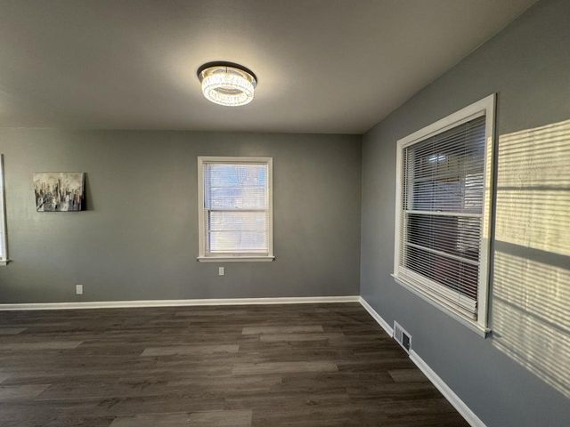 2336 W Lawn AVENUE, Milwaukee, WI 53209