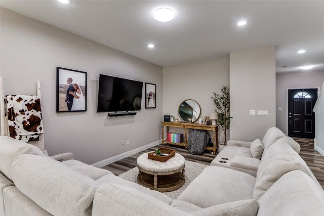 108 Magnolia Estates Street, Crowley, TX 76036