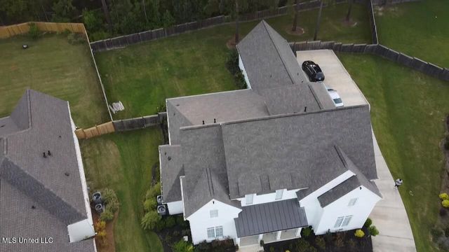 423 W Oak Circle, Madison, MS 39110