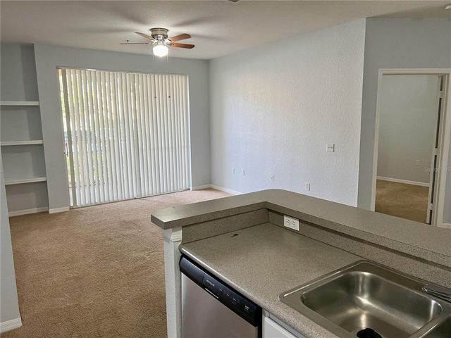 1100 LAKE SHADOW CIRCLE 2103, Maitland, FL 32751