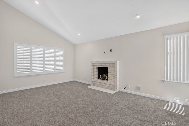 5 Ramada, Irvine, CA 92620