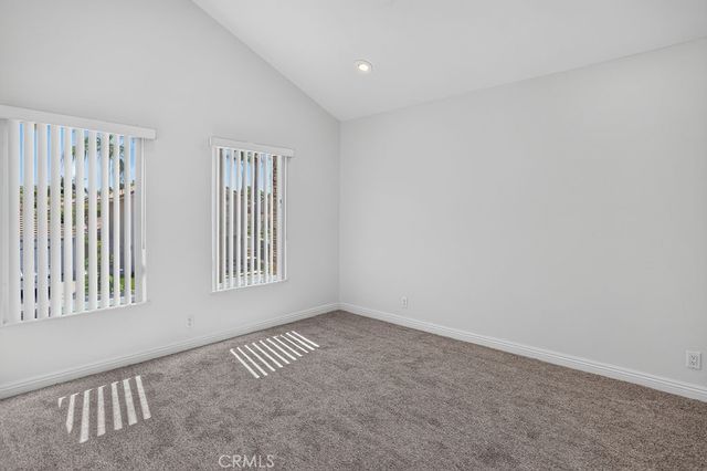 5 Ramada, Irvine, CA 92620