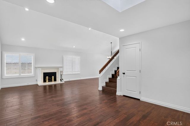 5 Ramada, Irvine, CA 92620