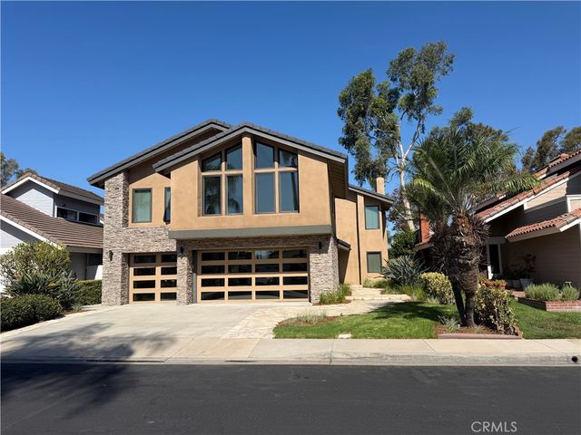5 Ramada, Irvine, CA 92620