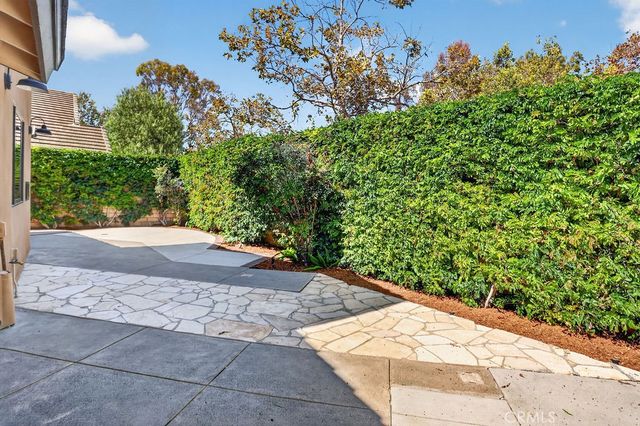 5 Ramada, Irvine, CA 92620