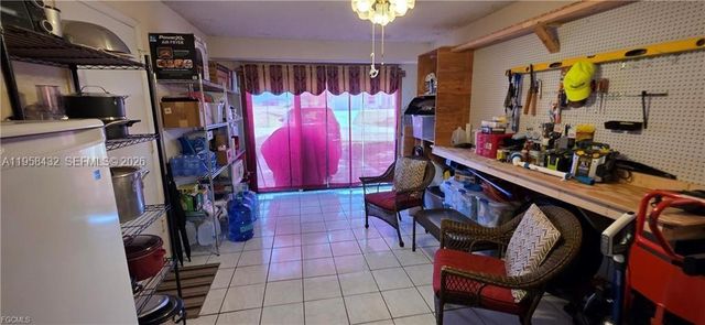 5036 E Tradewinds Cir, La Belle, FL 33935