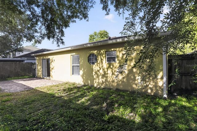 1080 AMANDA KAY CIRCLE, Sanford, FL 32771