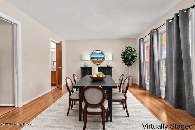 5003 S Watterson Trail, Louisville, KY 40291