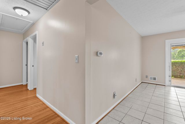 5003 S Watterson Trail, Louisville, KY 40291