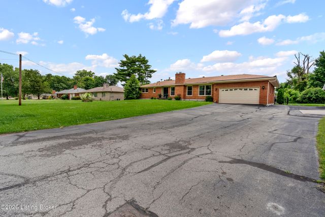 5003 S Watterson Trail, Louisville, KY 40291