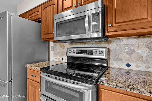 5003 S Watterson Trail, Louisville, KY 40291