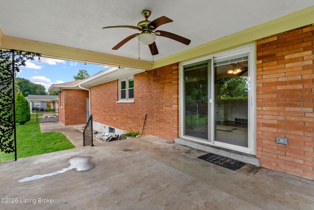 5003 S Watterson Trail, Louisville, KY 40291