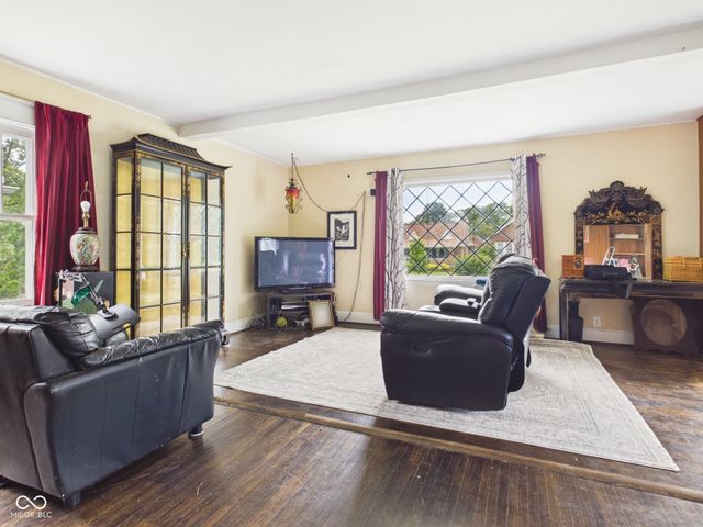 829 N Lesley Avenue, Indianapolis, IN 46219