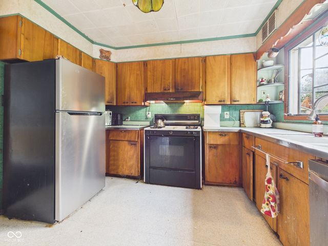 829 N Lesley Avenue, Indianapolis, IN 46219