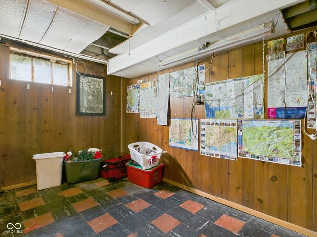829 N Lesley Avenue, Indianapolis, IN 46219