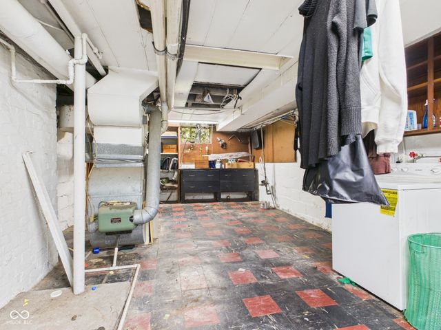 829 N Lesley Avenue, Indianapolis, IN 46219