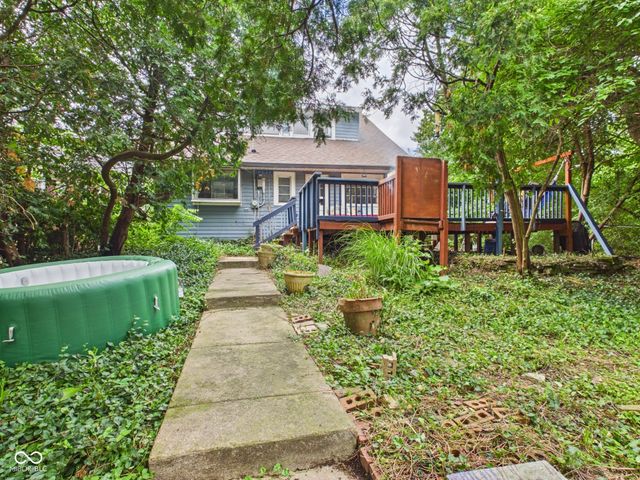 829 N Lesley Avenue, Indianapolis, IN 46219