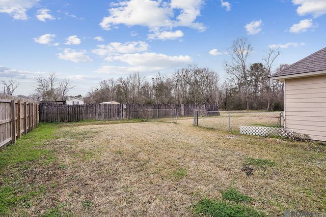 16055 W Lakepoint Ct, Prairieville, LA 70769