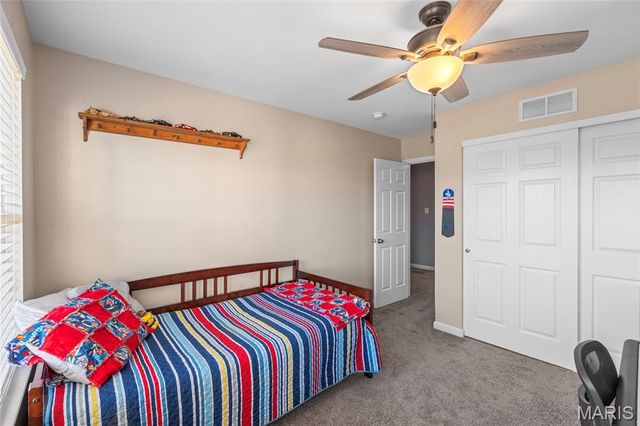 1012 Baypointe Drive, Imperial, MO 63052