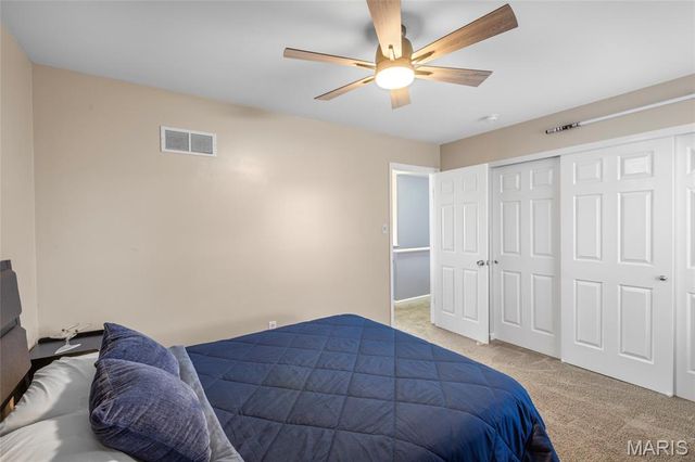 1012 Baypointe Drive, Imperial, MO 63052