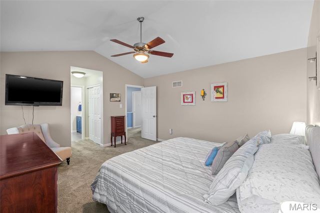 1012 Baypointe Drive, Imperial, MO 63052