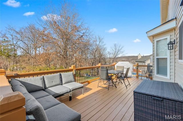 1012 Baypointe Drive, Imperial, MO 63052