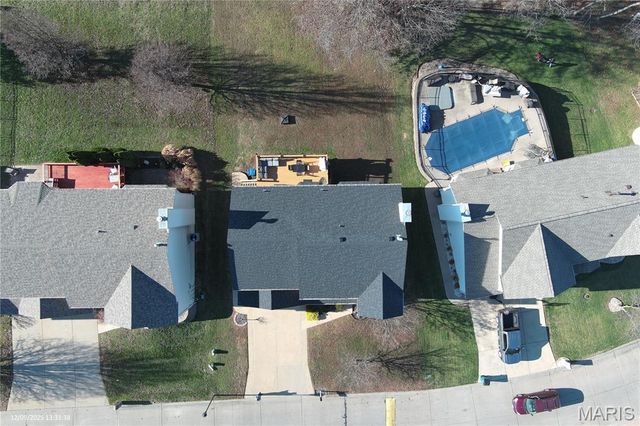 1012 Baypointe Drive, Imperial, MO 63052