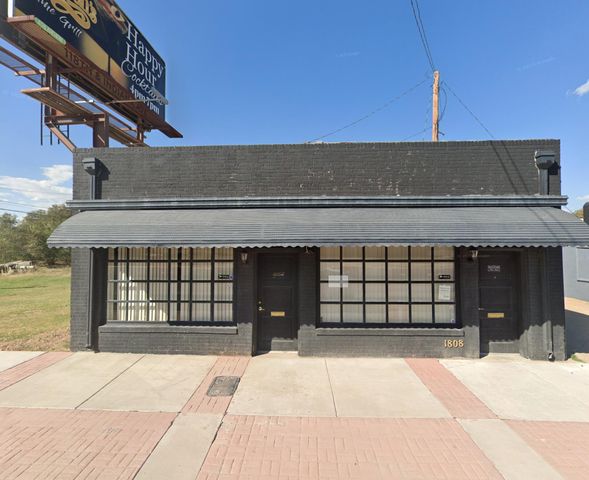 1808 19th Street, Lubbock, TX 79401