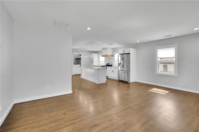 979 Oakview Drive SE, Smyrna, GA 30080