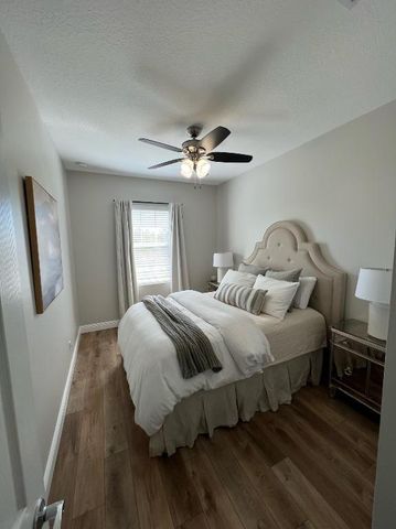 1322 Turnbridge Drive, Jupiter, FL 33458