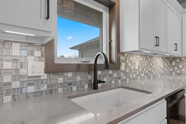 837 RIVERS, De Pere, WI 54115