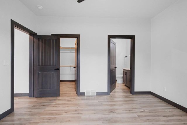 837 RIVERS, De Pere, WI 54115