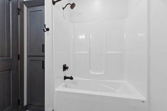 837 RIVERS, De Pere, WI 54115