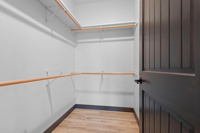 837 RIVERS, De Pere, WI 54115