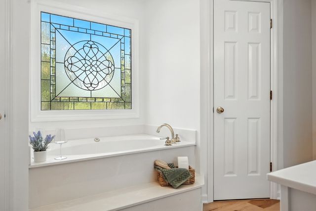 213 McCreary Hts, Dickson, TN 37055