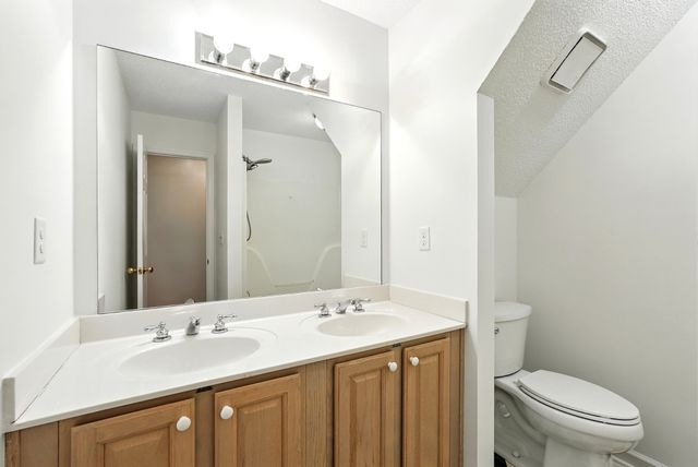 213 McCreary Hts, Dickson, TN 37055