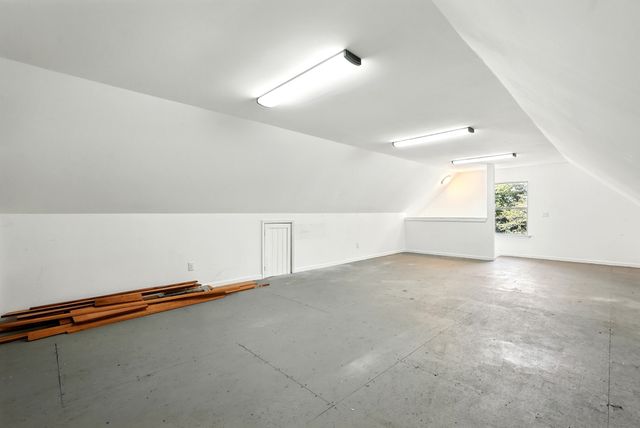 213 McCreary Hts, Dickson, TN 37055