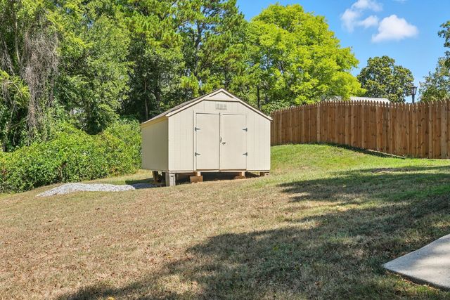 213 McCreary Hts, Dickson, TN 37055