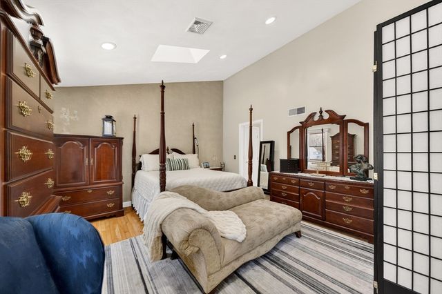 155 Sagamore Road, Seekonk, MA 02771