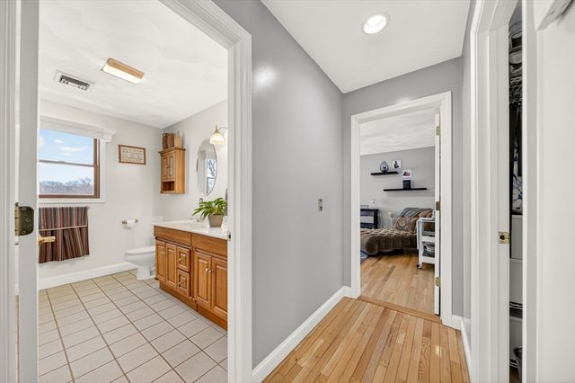 155 Sagamore Road, Seekonk, MA 02771