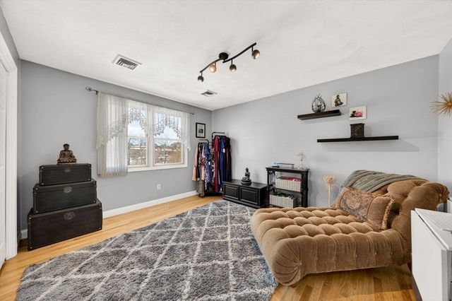 155 Sagamore Road, Seekonk, MA 02771