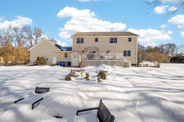 155 Sagamore Road, Seekonk, MA 02771