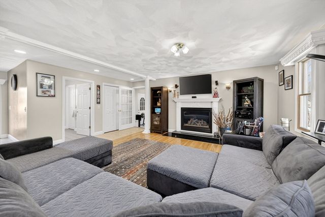 155 Sagamore Road, Seekonk, MA 02771