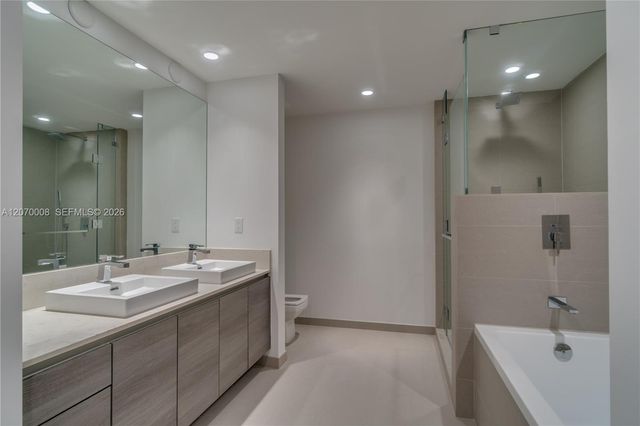 1080 Brickell Avenue 3406, Miami, FL 33131
