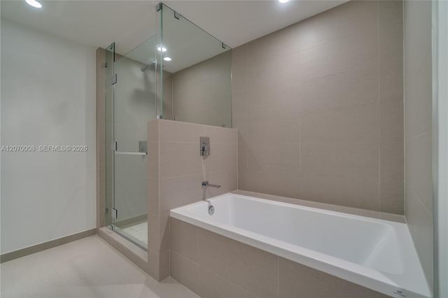 1080 Brickell Avenue 3406, Miami, FL 33131