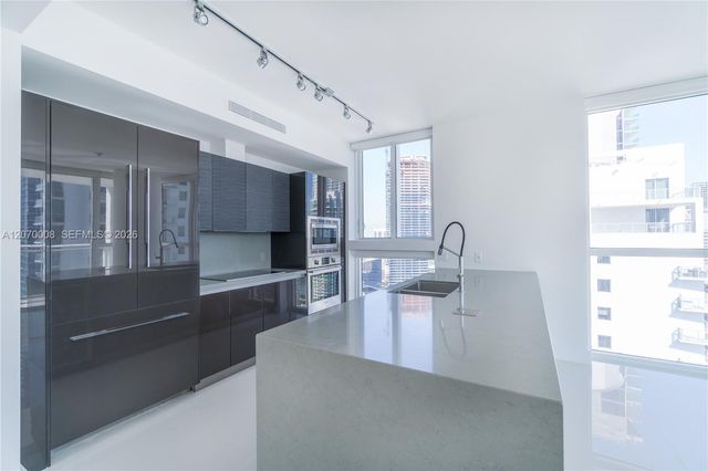 1080 Brickell Avenue 3406, Miami, FL 33131